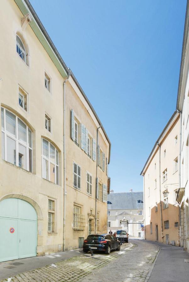 Ideal Pros Et Tourisme - Le Loft De Guise Avec Parking Prive Apartment Nancy Exterior foto